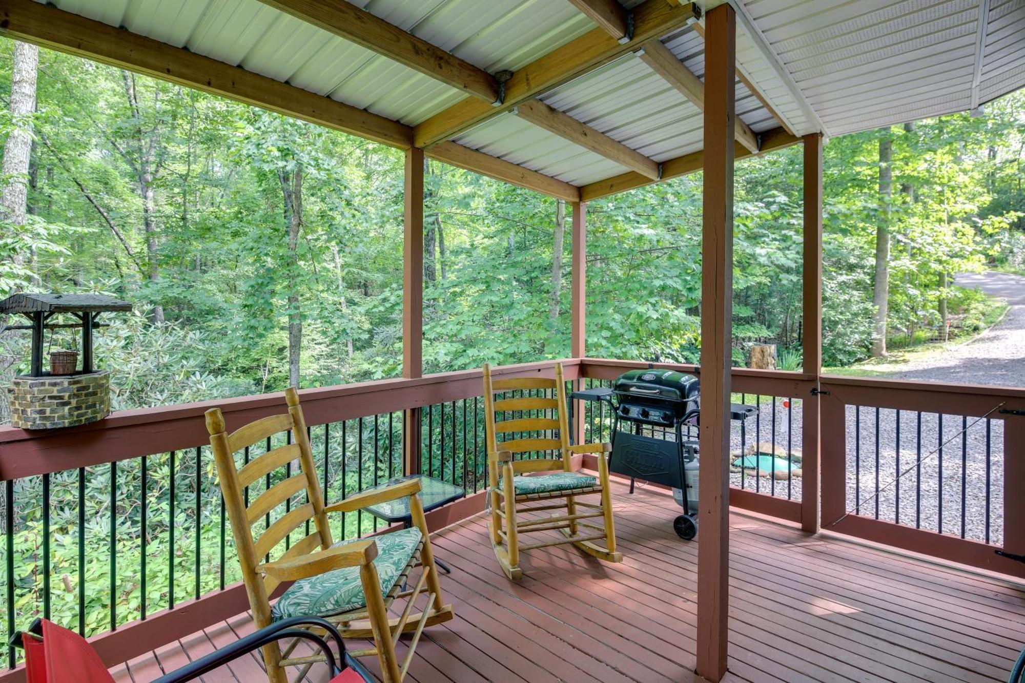 Quaint Smoky Mountain Cabin - 4 Mi To Gatlinburg! المظهر الخارجي الصورة
