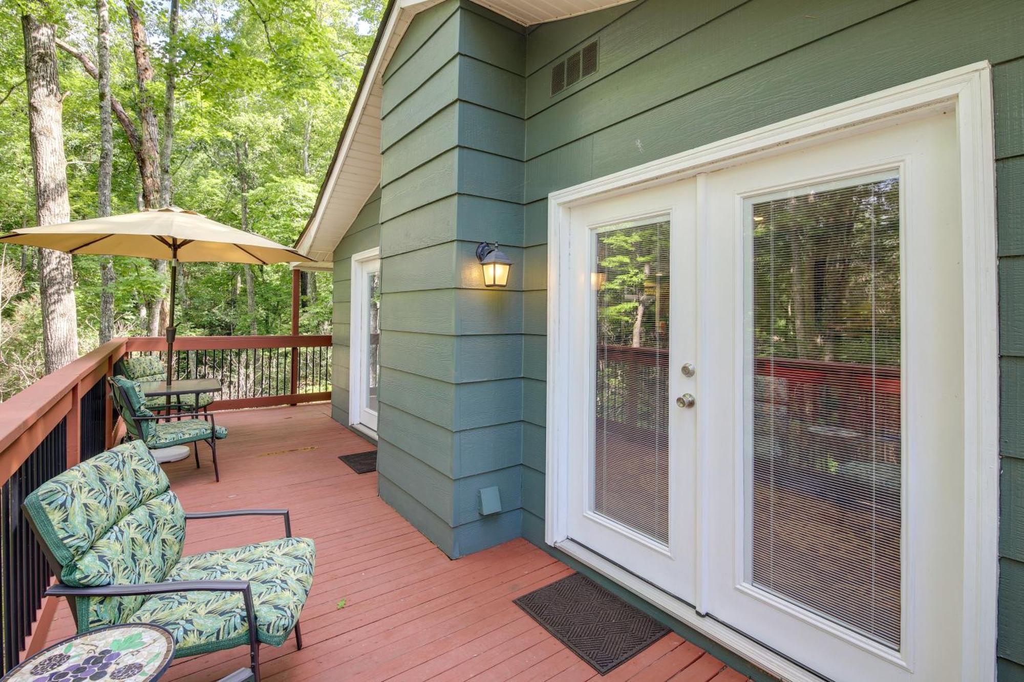 Quaint Smoky Mountain Cabin - 4 Mi To Gatlinburg! المظهر الخارجي الصورة